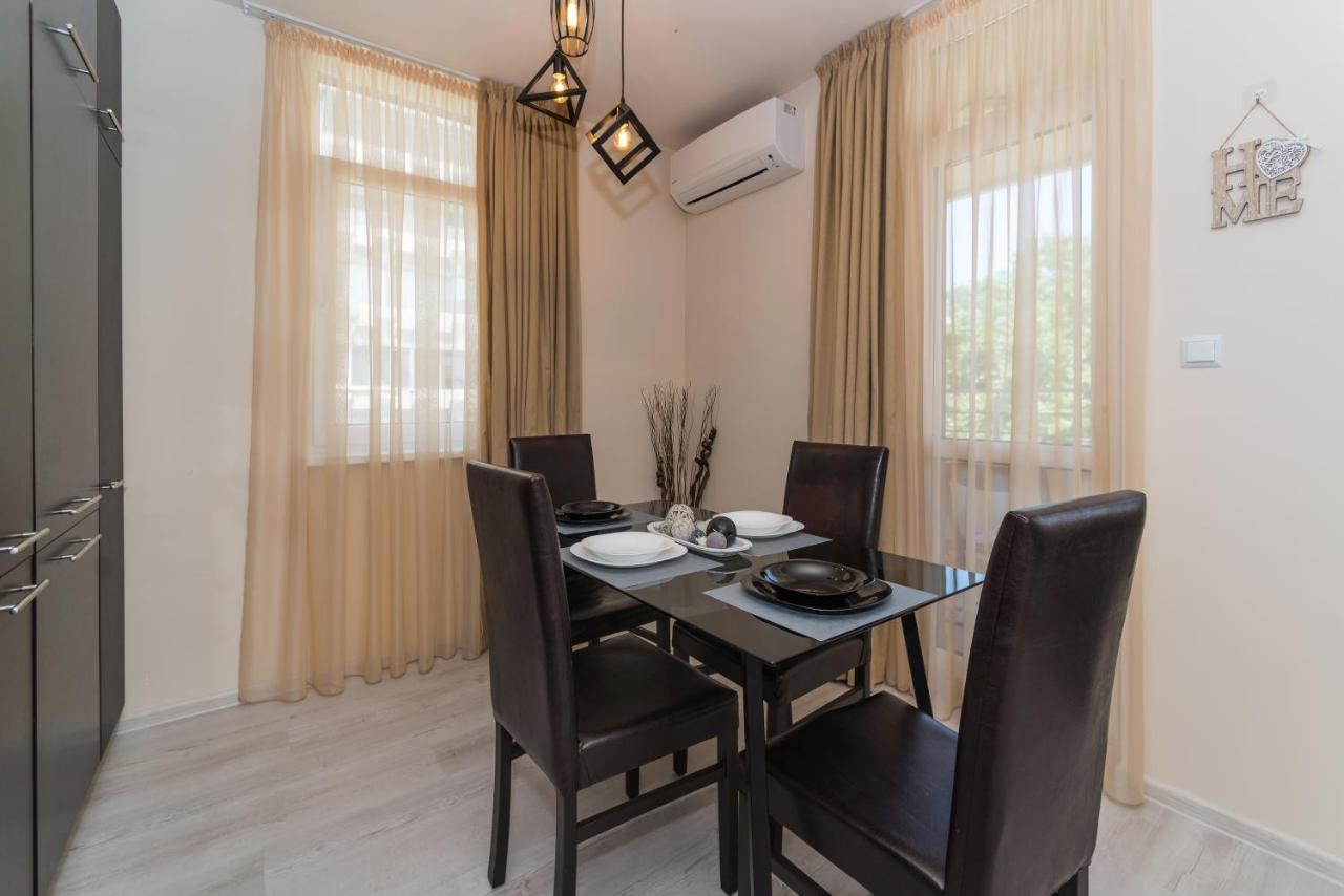 Alma Apartment - Stylish 1Bd Flat With Balcony By Flat Mаnager Plovdiv Esterno foto